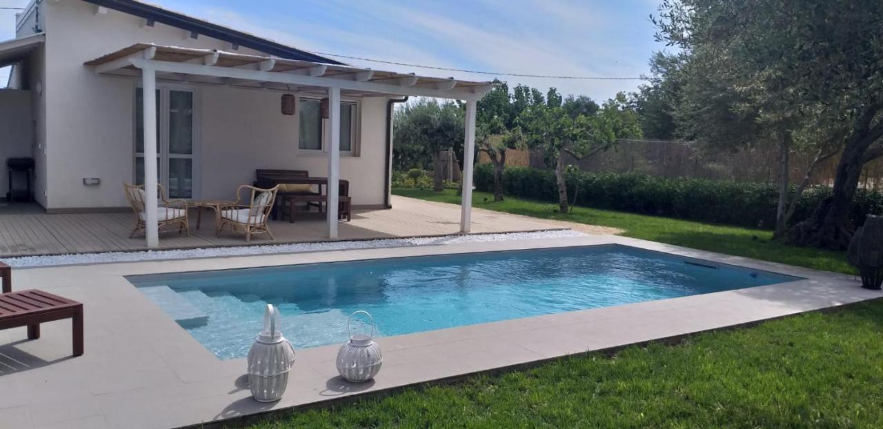 Villa Federica Con Piscina/With Pool Santa Maria Del Focallo Luaran gambar